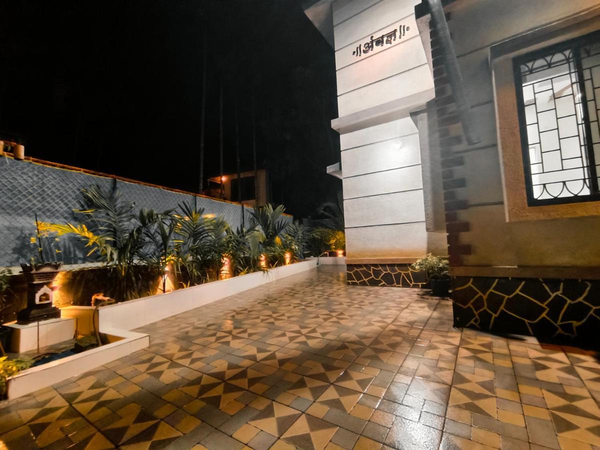 Rane Ambadnya Niwas Daire Nagaon  Dış mekan fotoğraf